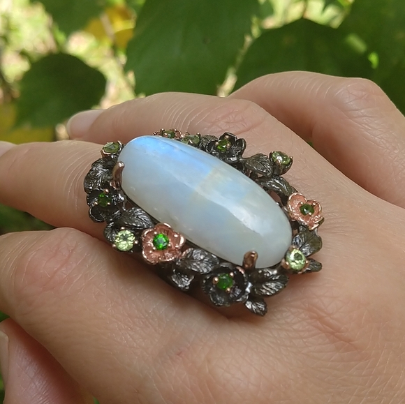 Natural moonstone sterling artistic ring - Picture 3 of 5